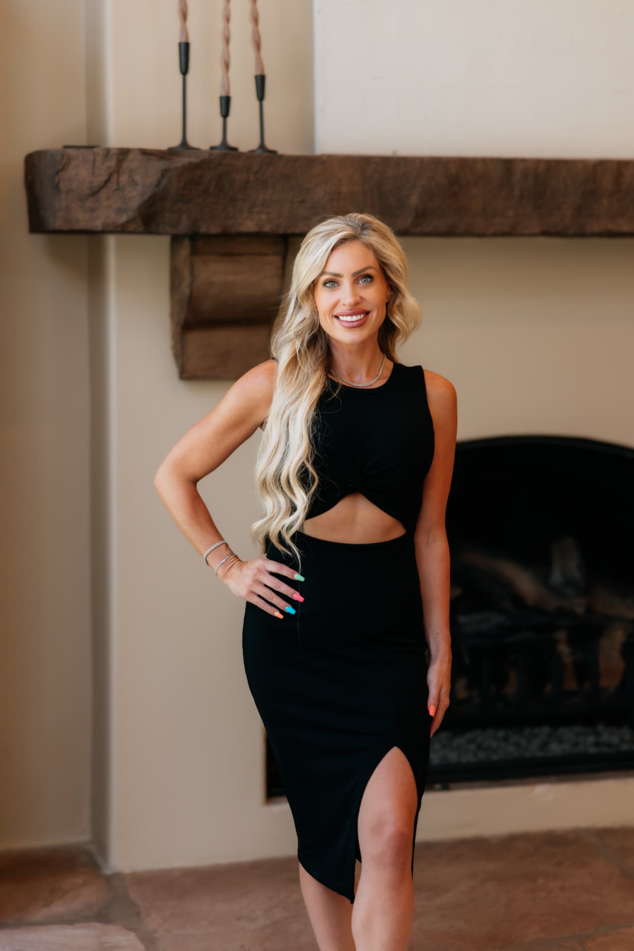 Sydney Grimsrud, Arizona luxury real estate advisor